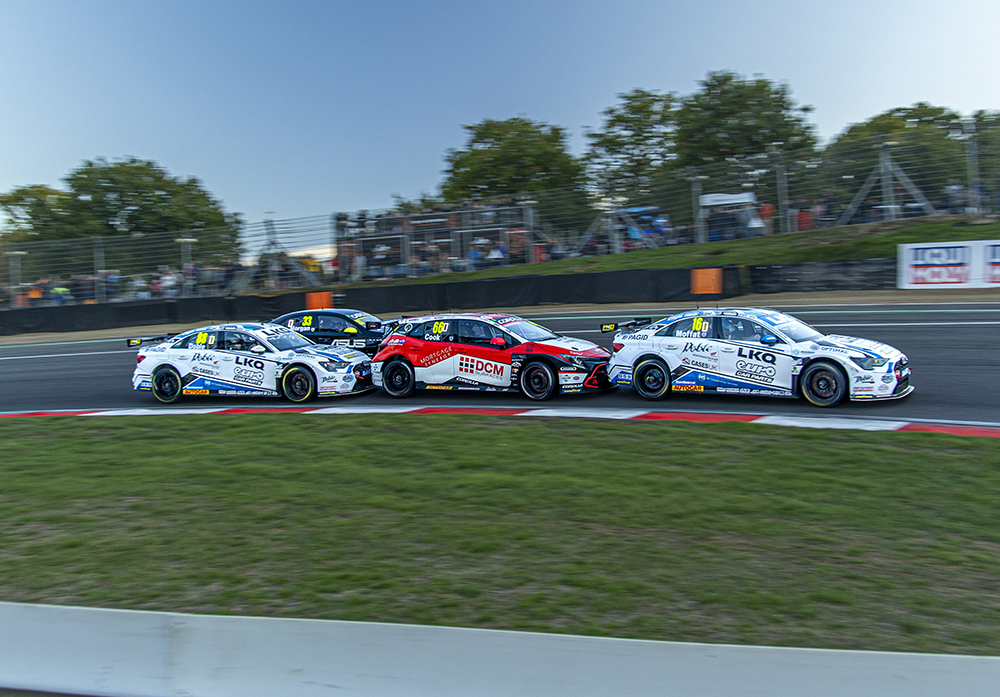 Power Maxed Racing photography